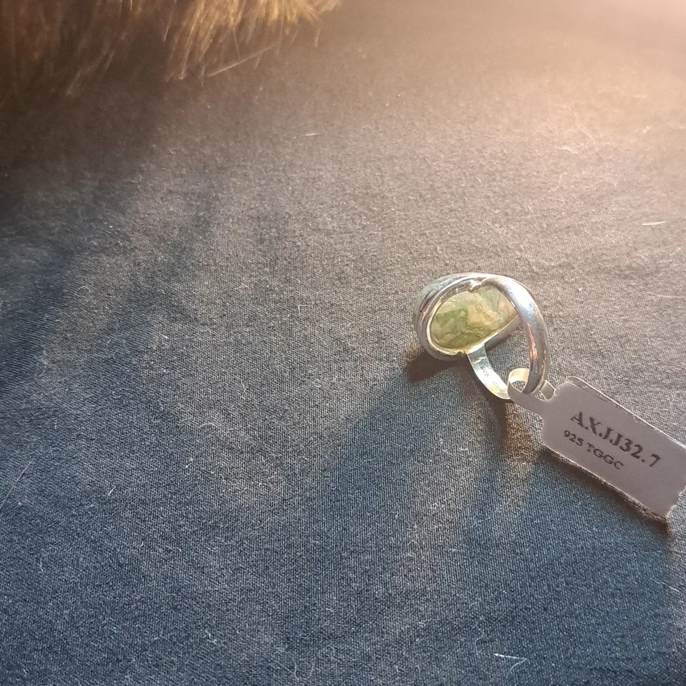 Moss Agate Elegant Silver and Green Stone Ring - Picture 3 of 3